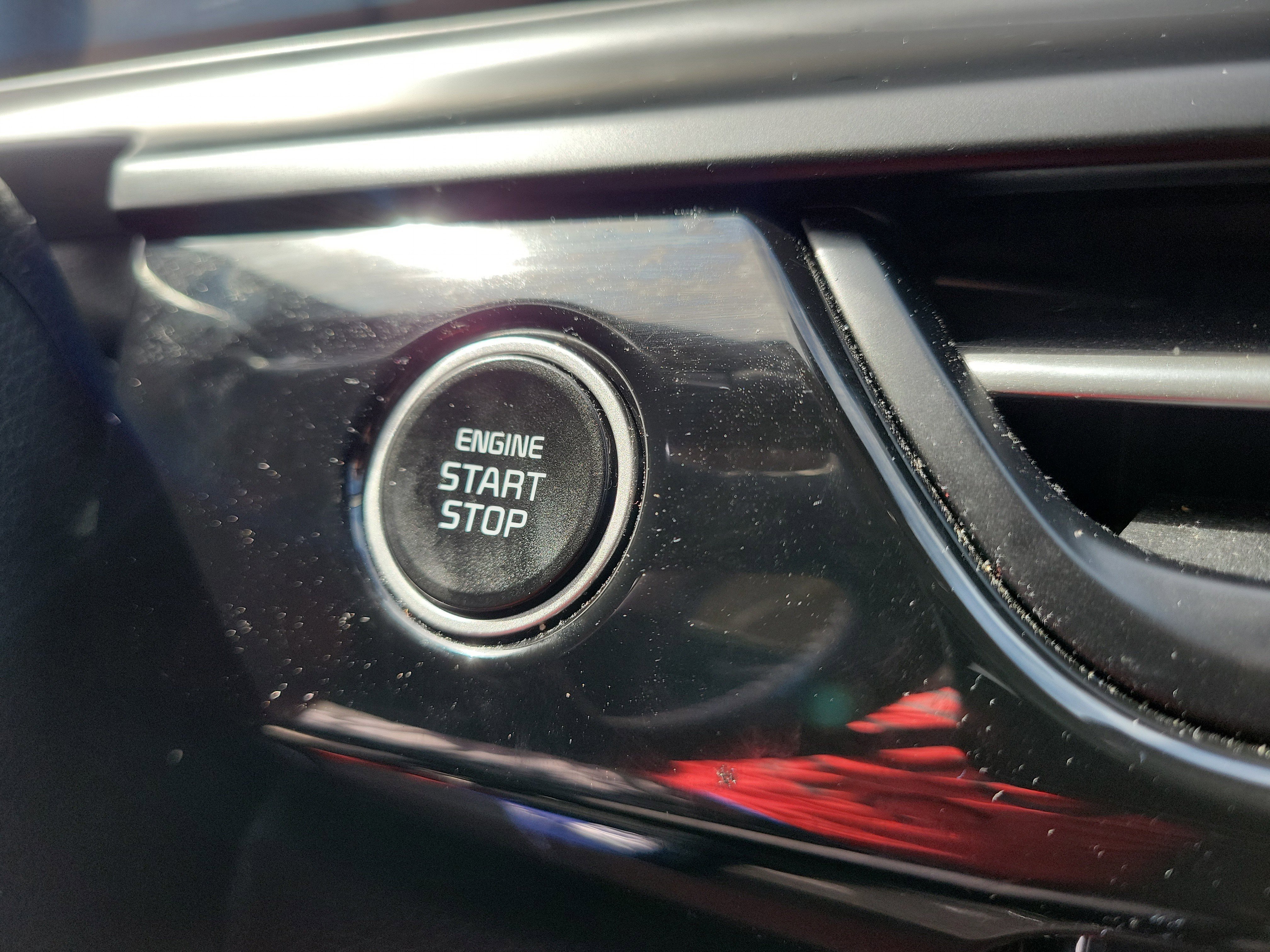 Used 2025 Kia Seltos S FWD image 30