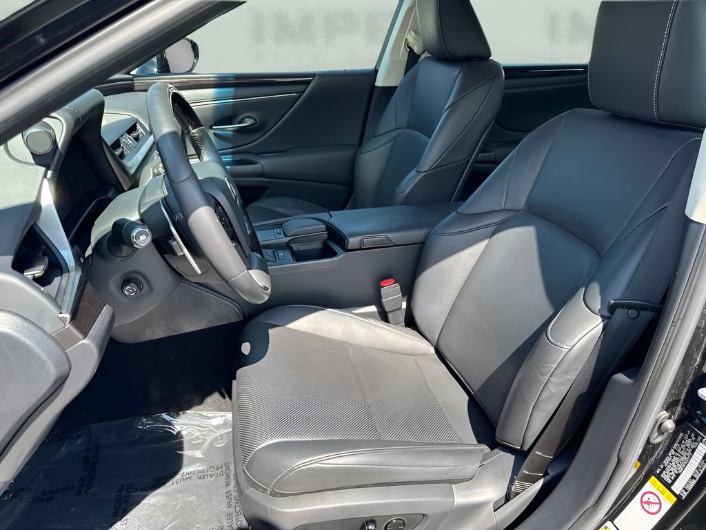 Used 2019 Lexus ES 350 w/ Premium Package FWD image 9