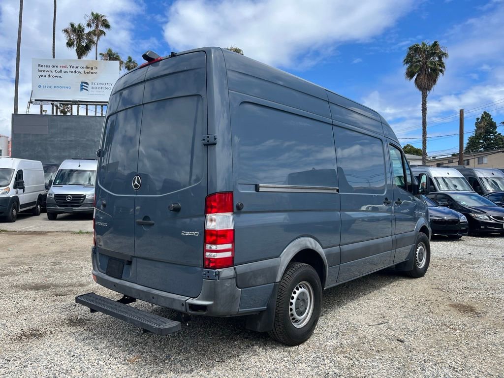 Used 2018 Mercedes-Benz Sprinter 2500 image 7