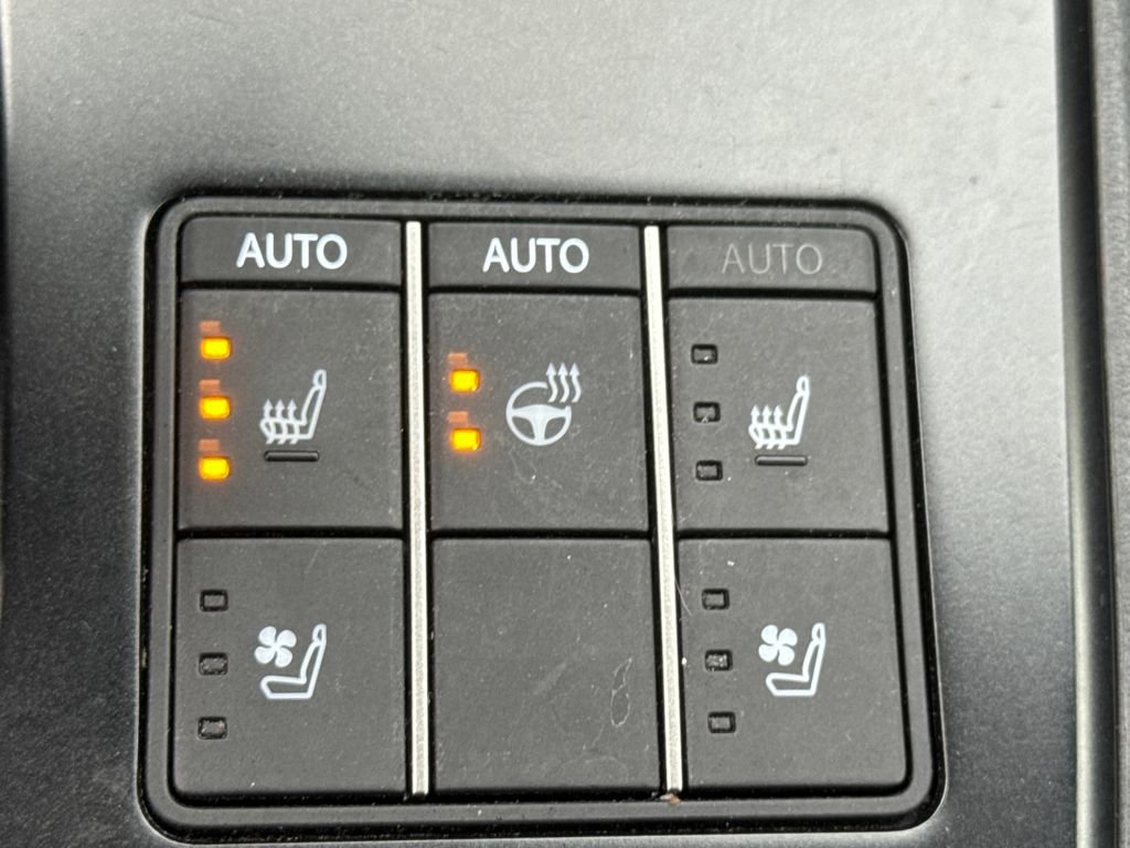 Used 2023 Lexus UX 250h AWD w/ Accessory Package (Z2) image 41