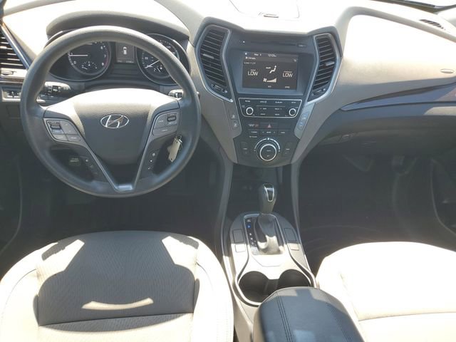 Used 2017 Hyundai Santa Fe Sport FWD image 11