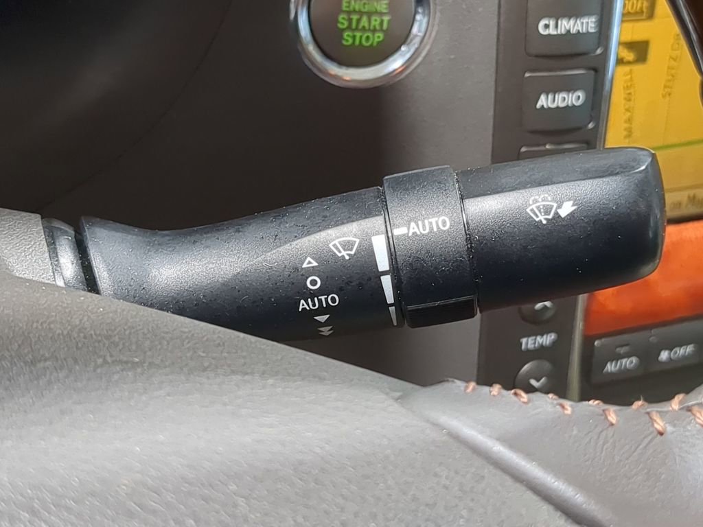 Used 2011 Lexus ES 350 FWD image 31