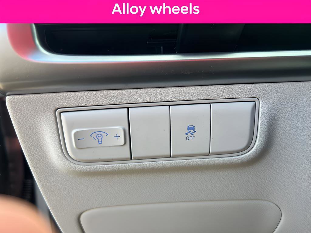 Used 2026 Hyundai Tucson SE image 17