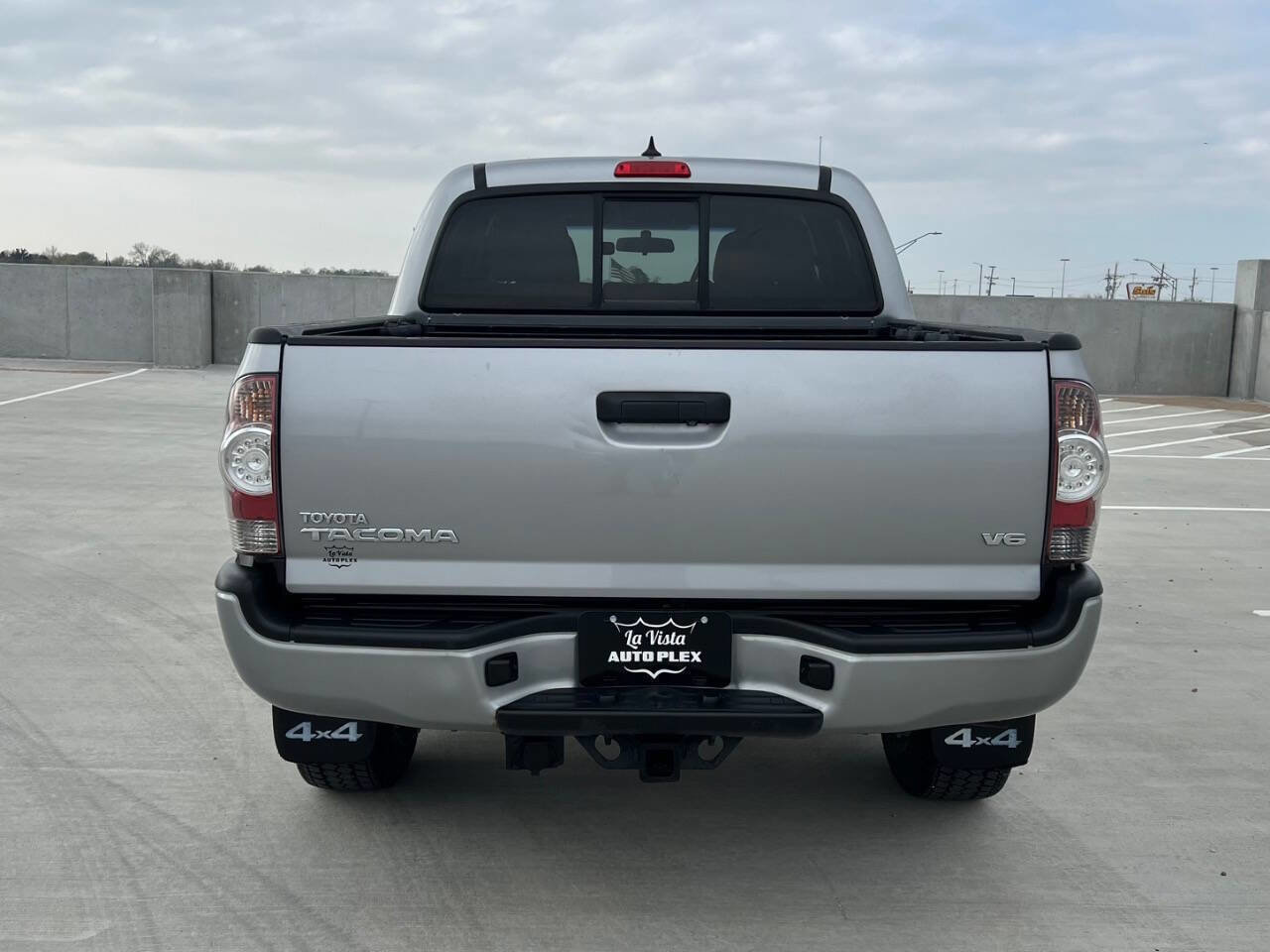 Used 2014 Toyota Tacoma 4x4 Double Cab w/ TRD Sport Package image 6