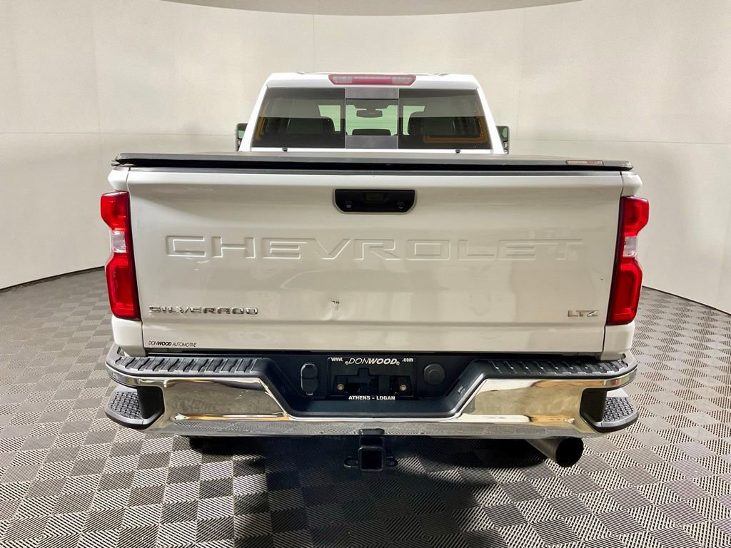Used 2020 Chevrolet Silverado 2500 LTZ w/ LTZ Convenience Package AWD/4WD image 14