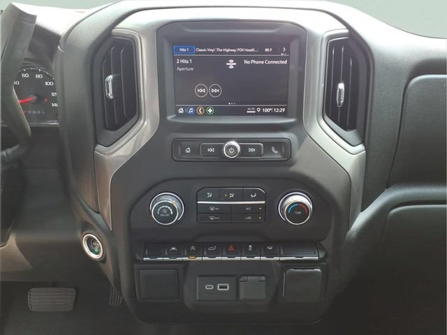 Used 2023 Chevrolet Silverado 1500 Custom RWD image 17