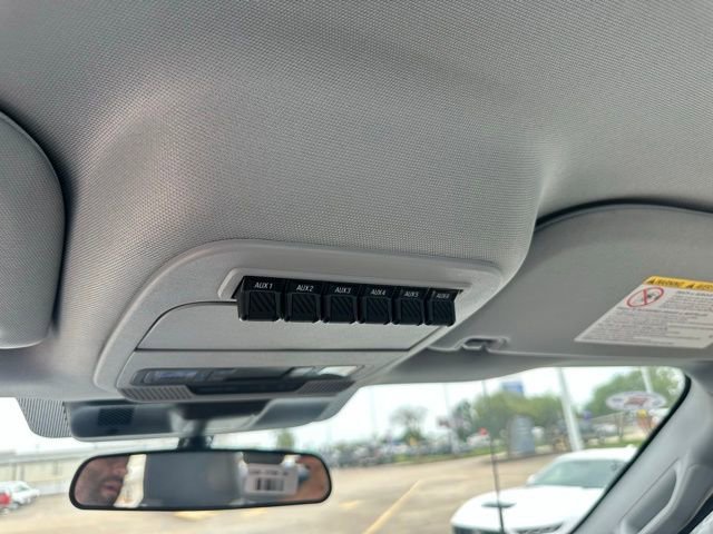 New 2025 Ford F250 XL w/ XL Chrome Package image 22