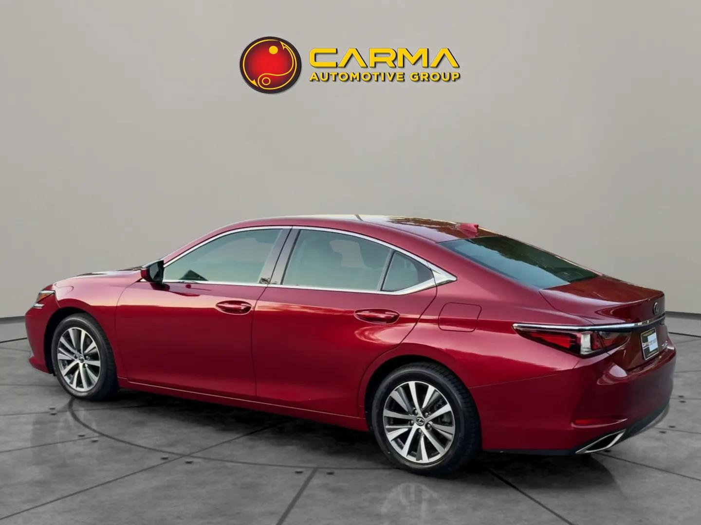 Used 2021 Lexus ES 350 image 4