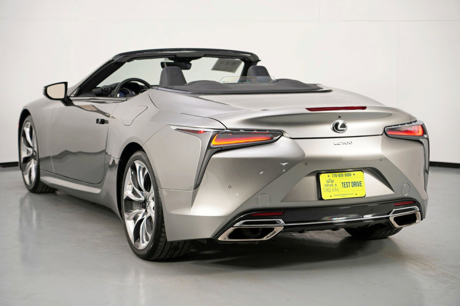 Used 2023 Lexus LC 500 Convertible image 48