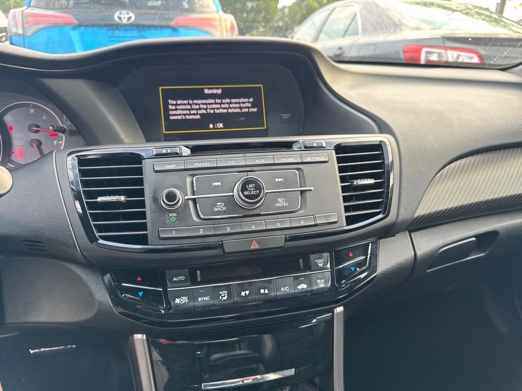 Used 2017 Honda Accord Sport image 8