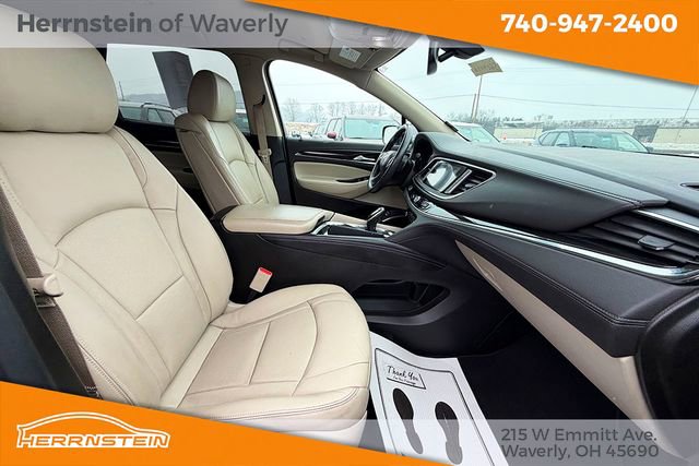Used 2021 Buick Enclave Essence AWD/4WD image 27