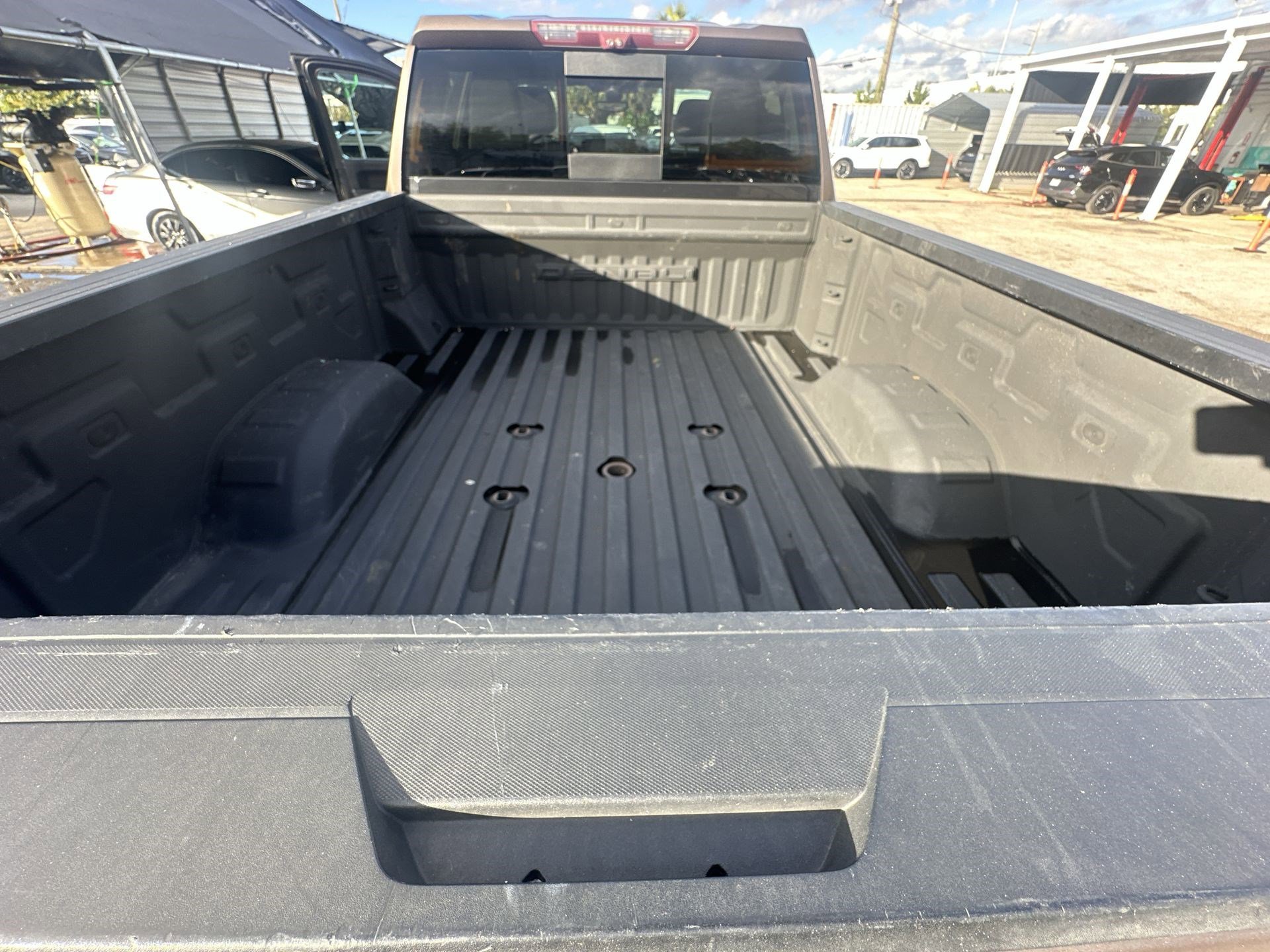 Used 2020 GMC Sierra 2500 Denali w/ Denali Ultimate Package image 21