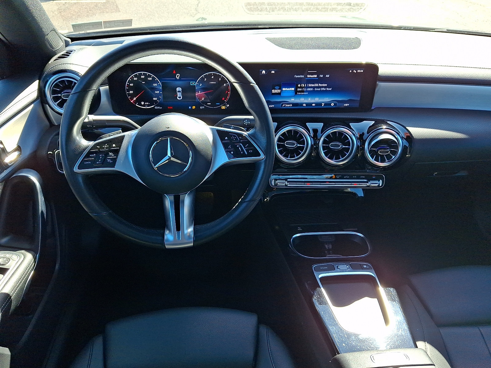 Used 2025 Mercedes-Benz CLA 250 4MATIC image 11