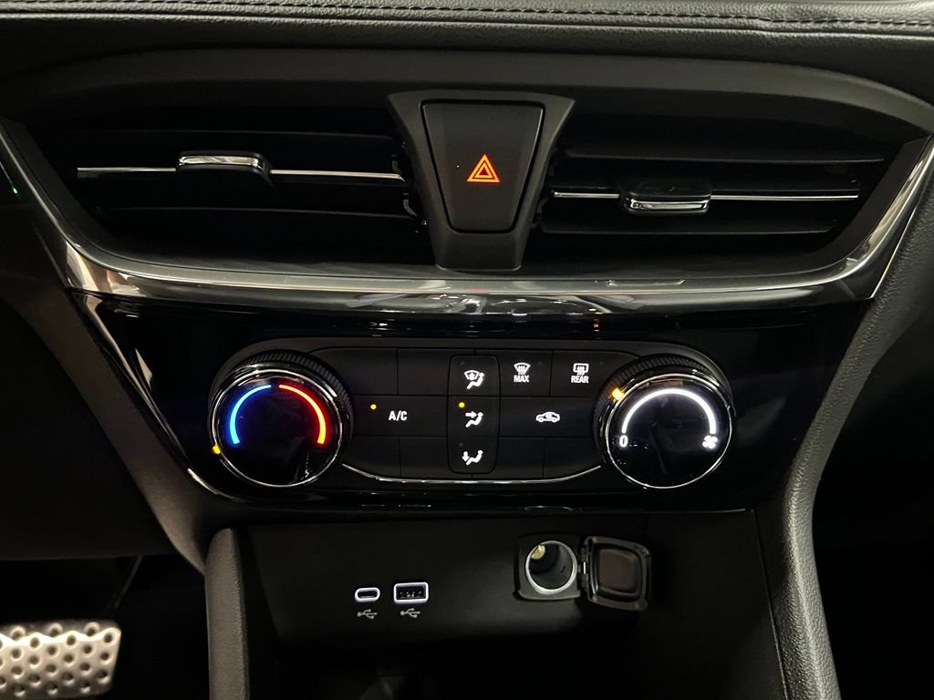 New 2026 Buick Encore GX Sport Touring AWD/4WD image 21