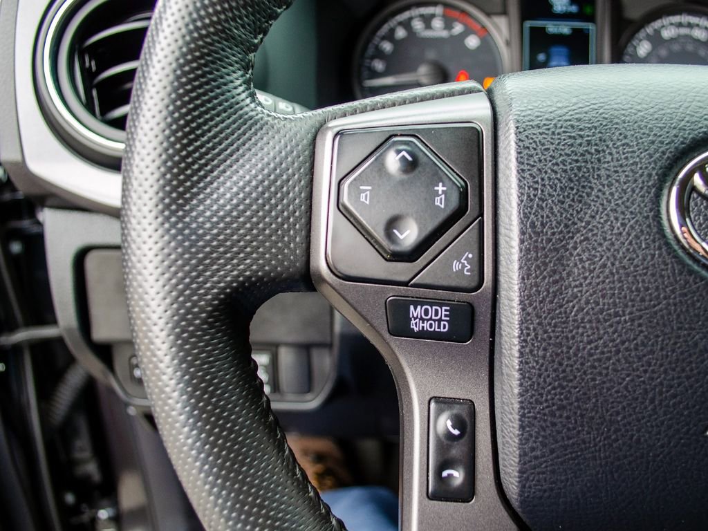 Used 2023 Toyota Tacoma TRD Sport image 15