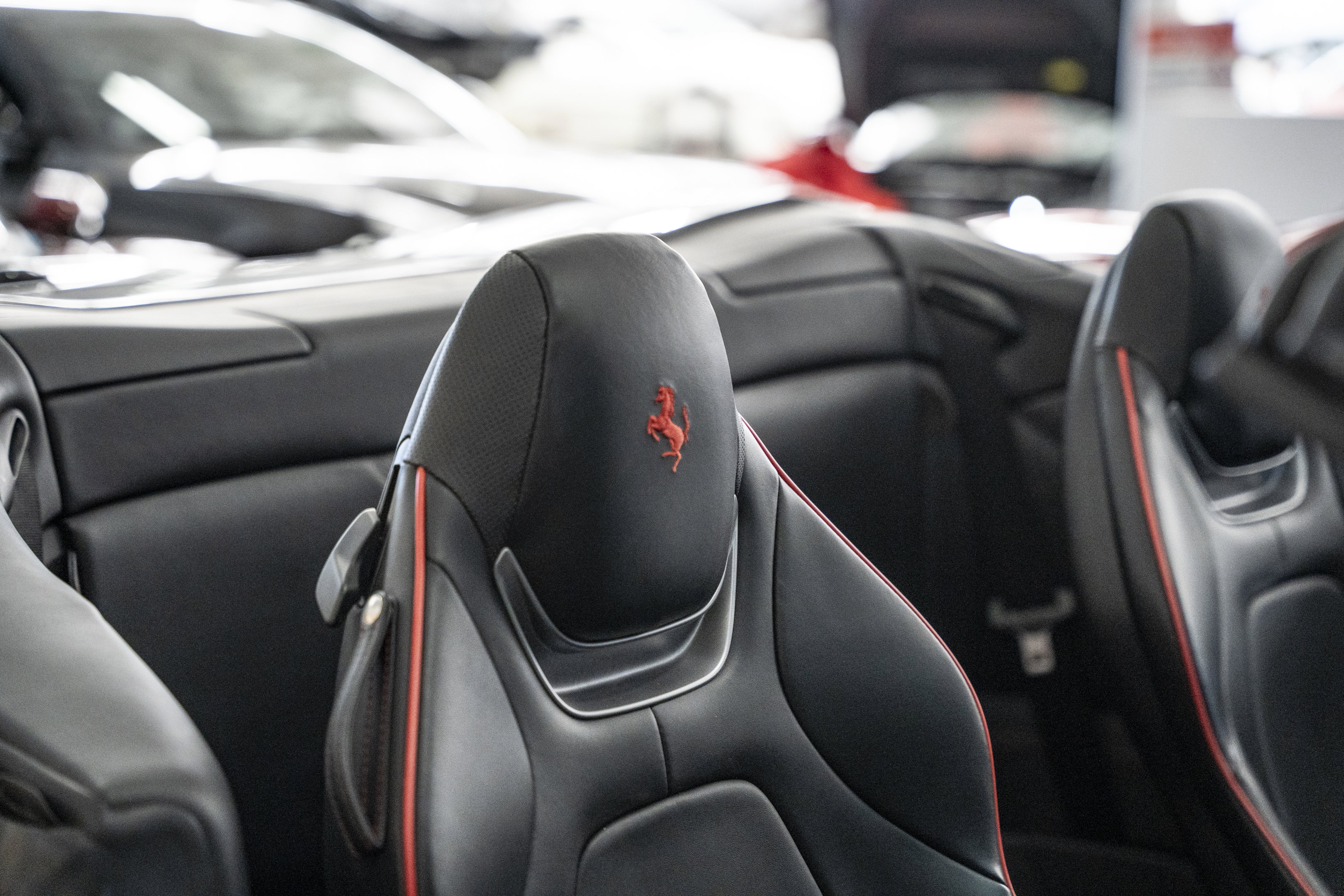 Certified 2019 Ferrari Portofino image 32