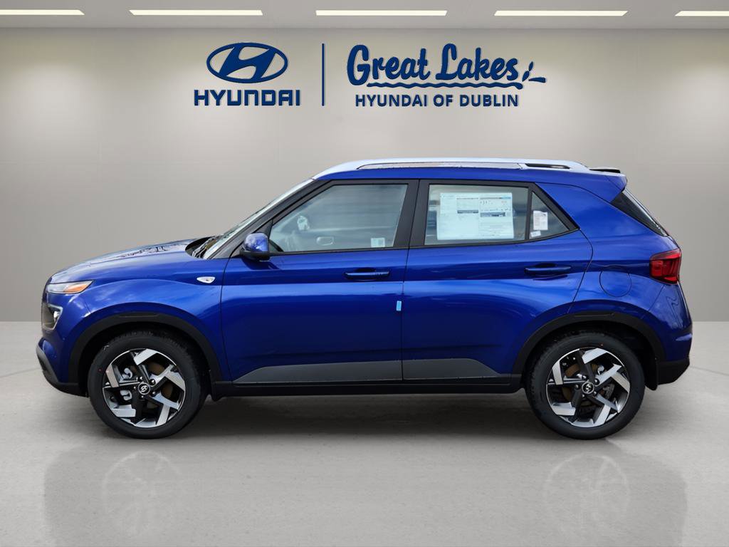 New 2026 Hyundai Venue SEL FWD image 2