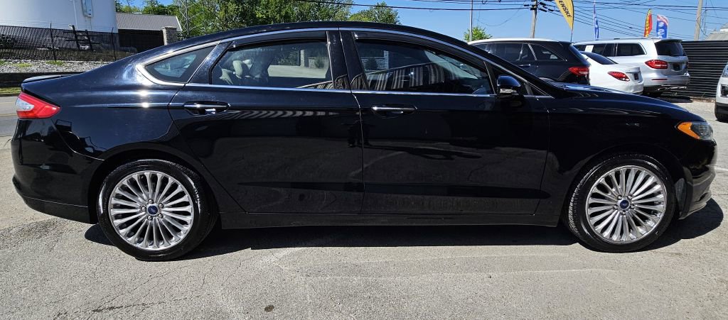 Used 2016 Ford Fusion Titanium image 6