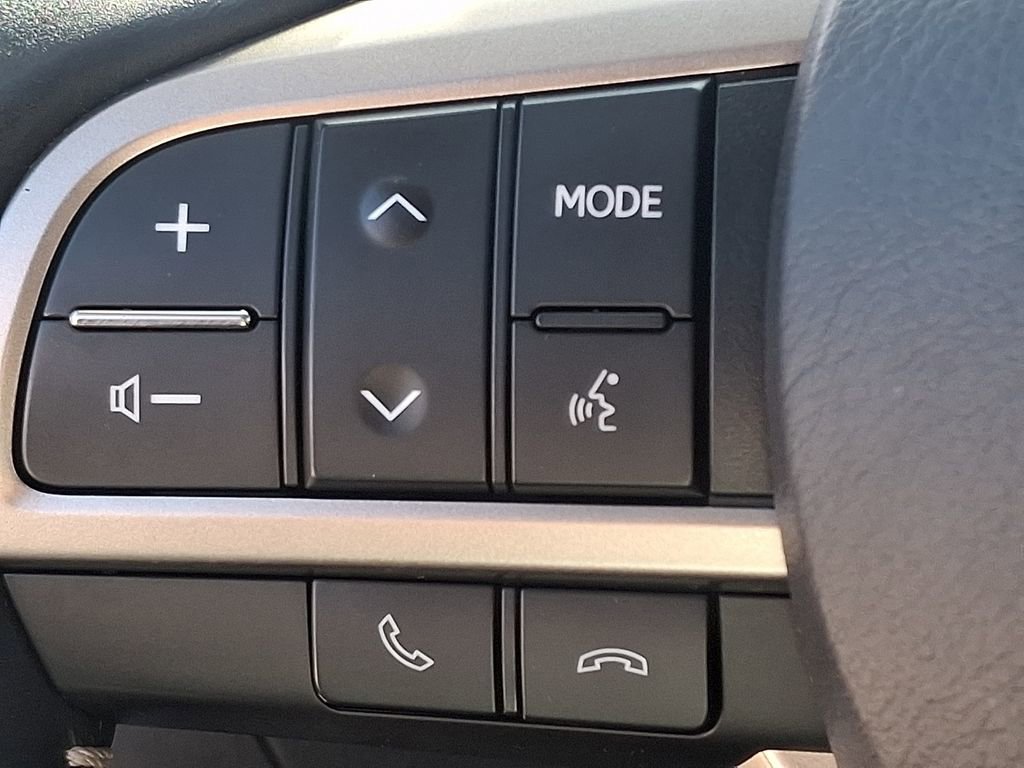 Used 2020 Lexus RX 350L Premium w/ Premium Package image 23