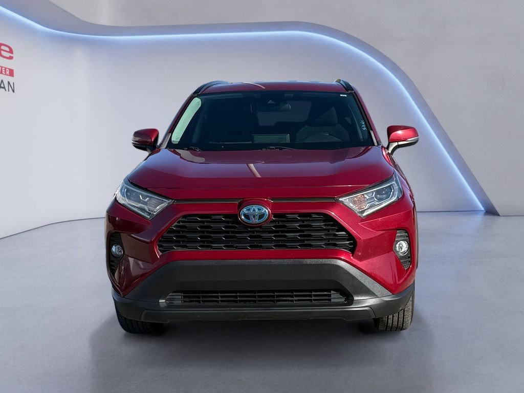 Used 2021 Toyota RAV4 XLE image 8