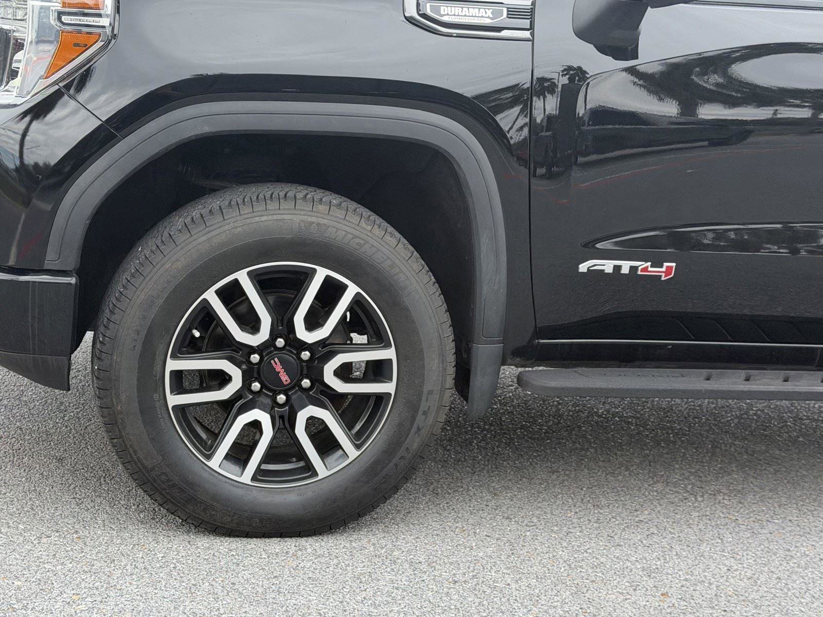 Used 2021 GMC Sierra 1500 AT4 w/ AT4 Premium Package image 19