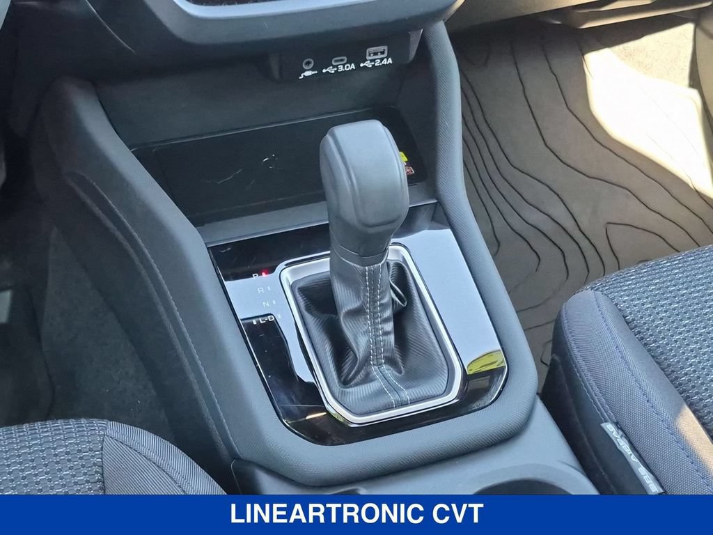 Used 2025 Subaru Forester Premium AWD/4WD image 27