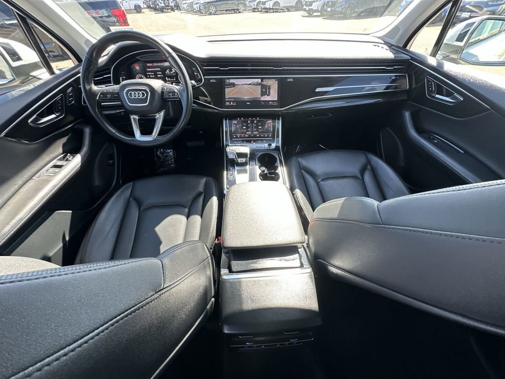 Used 2023 Audi Q7 3.0T Prestige image 29