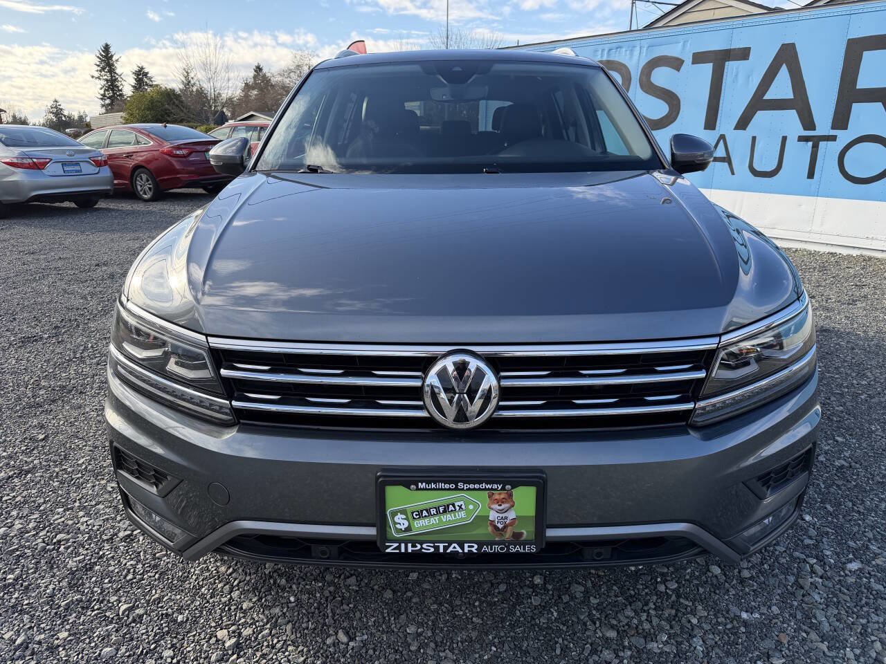 Used 2019 Volkswagen Tiguan SEL Premium w/ 3rd Row Seat Package image 8