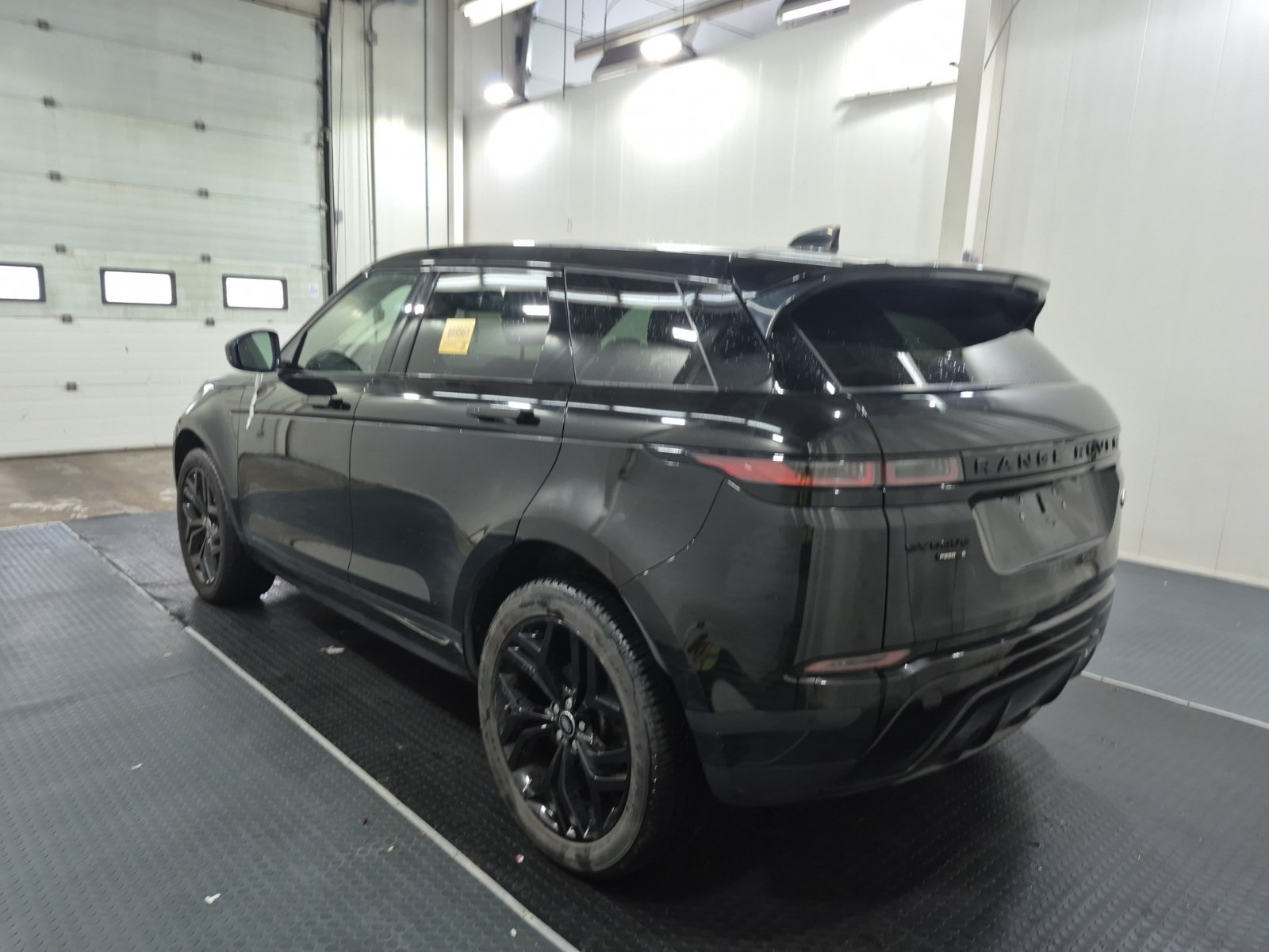 Used 2020 Land Rover Range Rover Evoque S AWD/4WD image 6