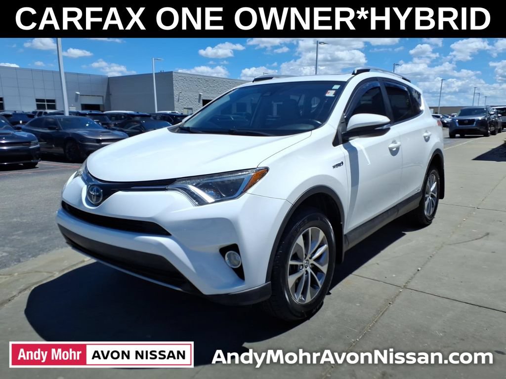 Used 2017 Toyota RAV4 XLE w/ All Weather Liner Package AWD/4WD image 4