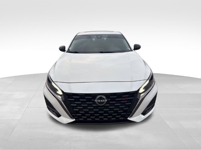Certified 2023 Nissan Altima 2.5 SR AWD/4WD image 8