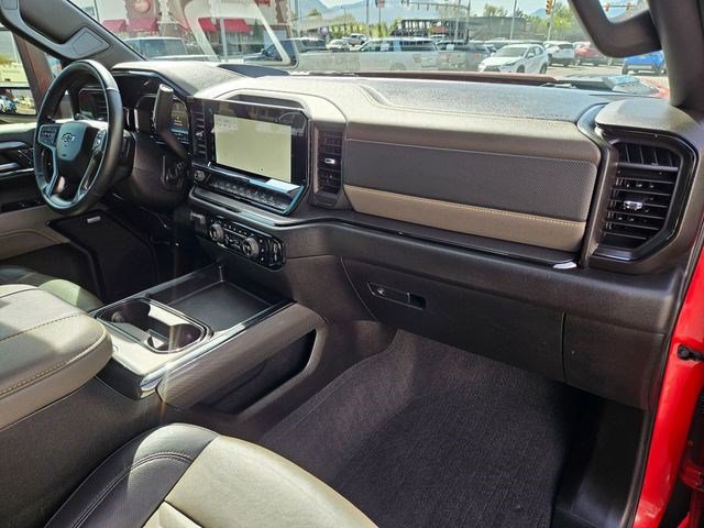 Used 2024 Chevrolet Silverado 2500 ZR2 w/ Technology Package AWD/4WD image 31