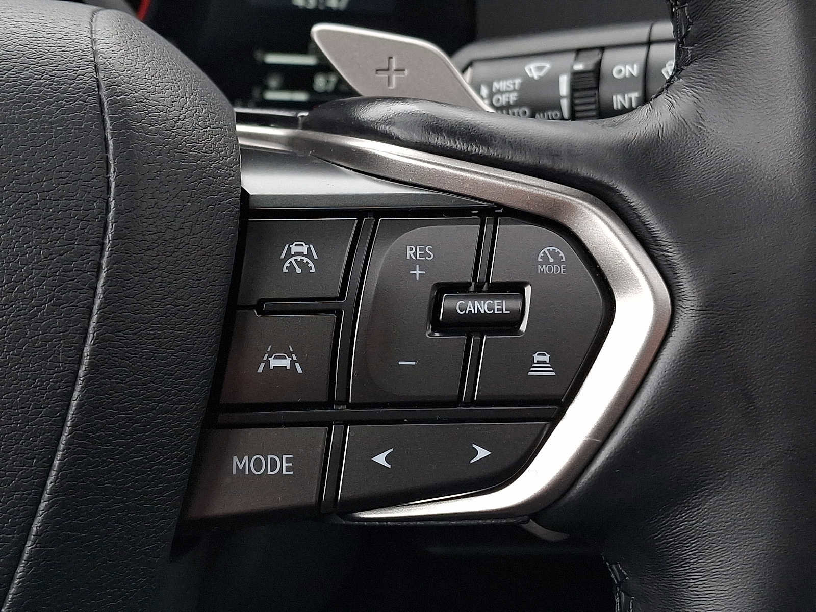 Used 2025 Lexus GX 550 image 19