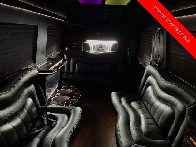 Used 2016 Mercedes-Benz Sprinter 2500 image 15