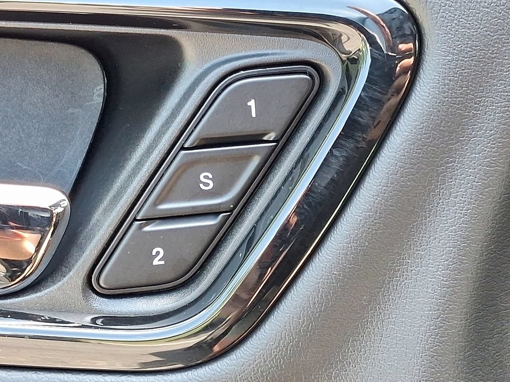 Certified 2025 Dodge Durango R/T AWD/4WD image 31