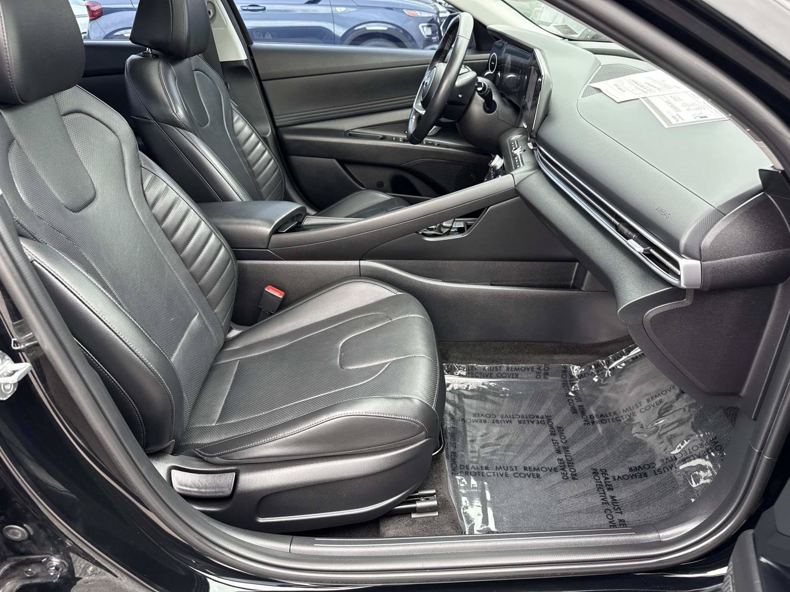 Certified 2022 Hyundai Elantra Limited FWD image 20