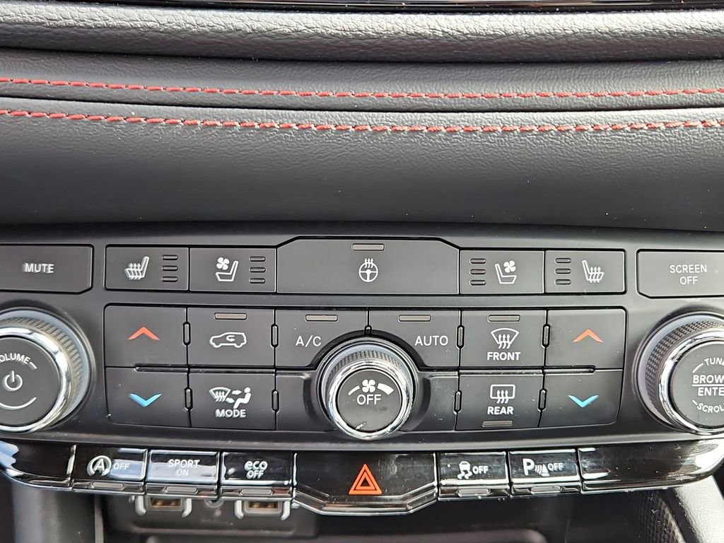 Used 2024 Dodge Durango GT image 20