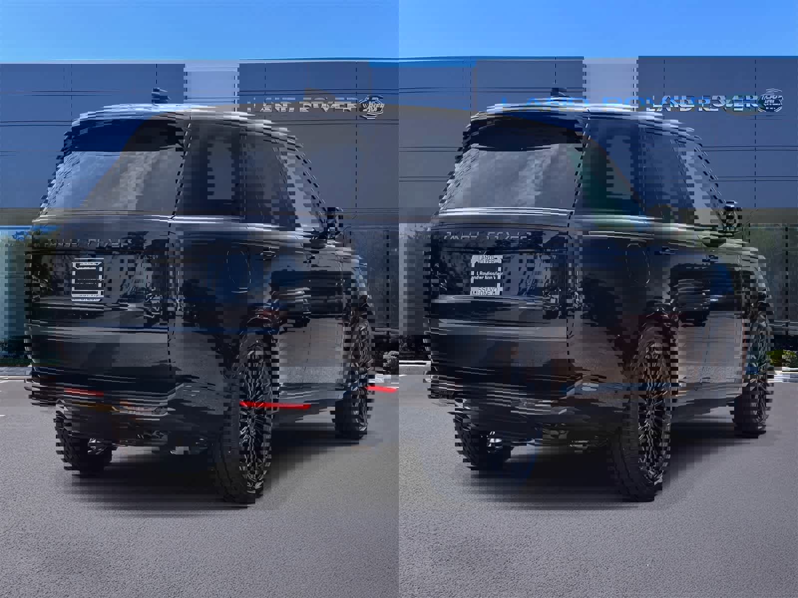 New 2026 Land Rover Range Rover SE image 4