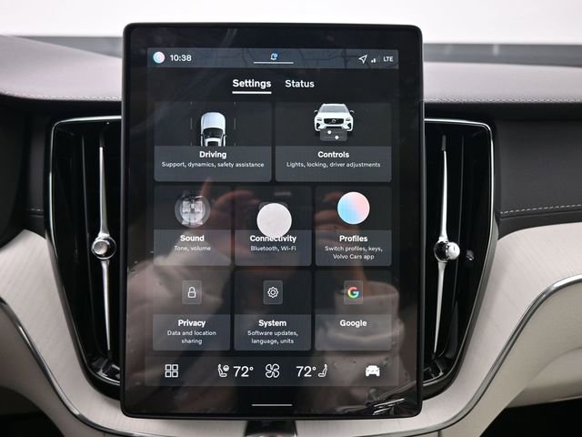 New 2026 Volvo XC60 B5 Ultra w/ Protection Package Premier image 13