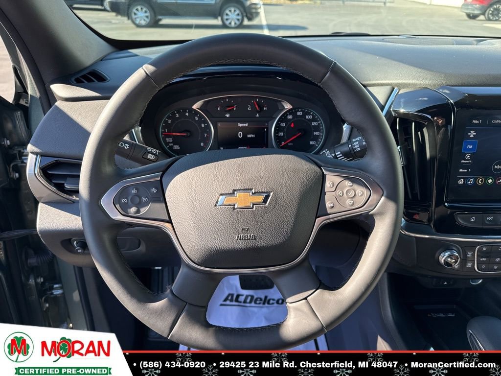 Used 2023 Chevrolet Traverse LT image 15