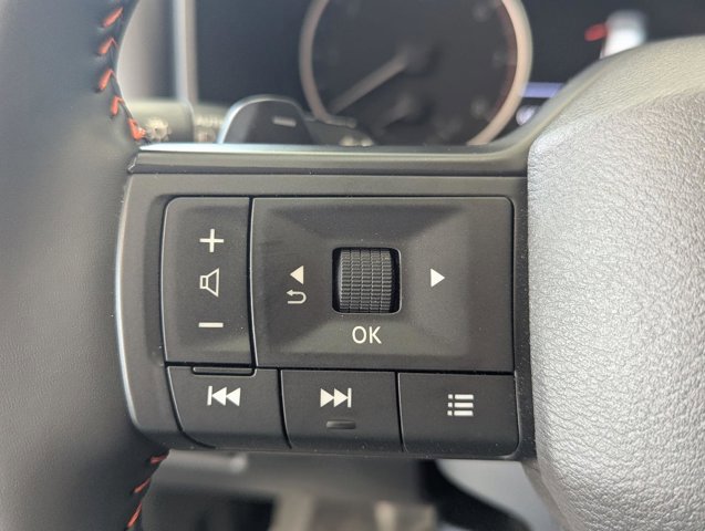 Certified 2025 Nissan Rogue SV AWD/4WD image 24