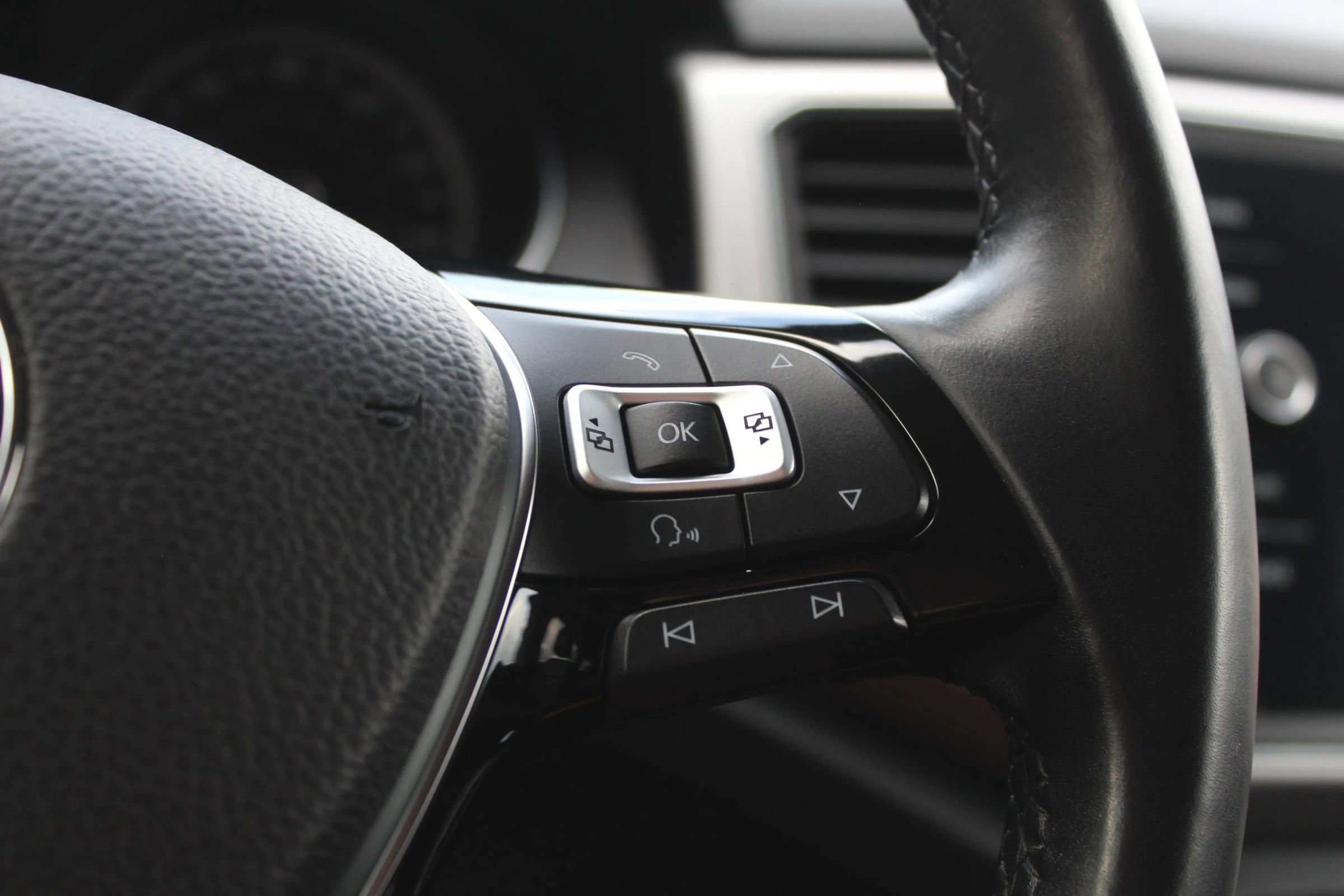 Used 2018 Volkswagen Atlas SE AWD/4WD image 27