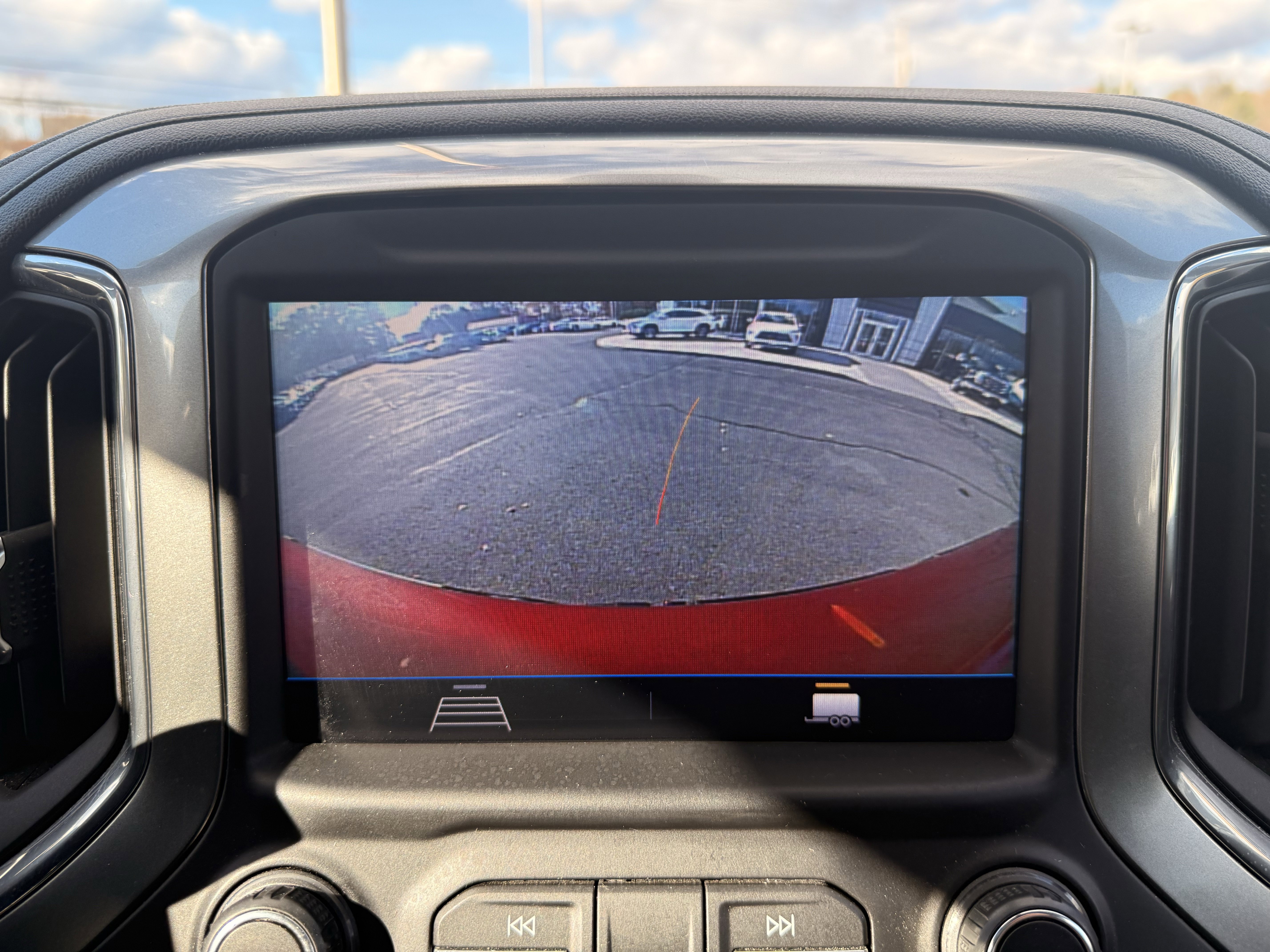 Certified 2020 Chevrolet Silverado 1500 LT Trail Boss w/ Convenience Package image 16