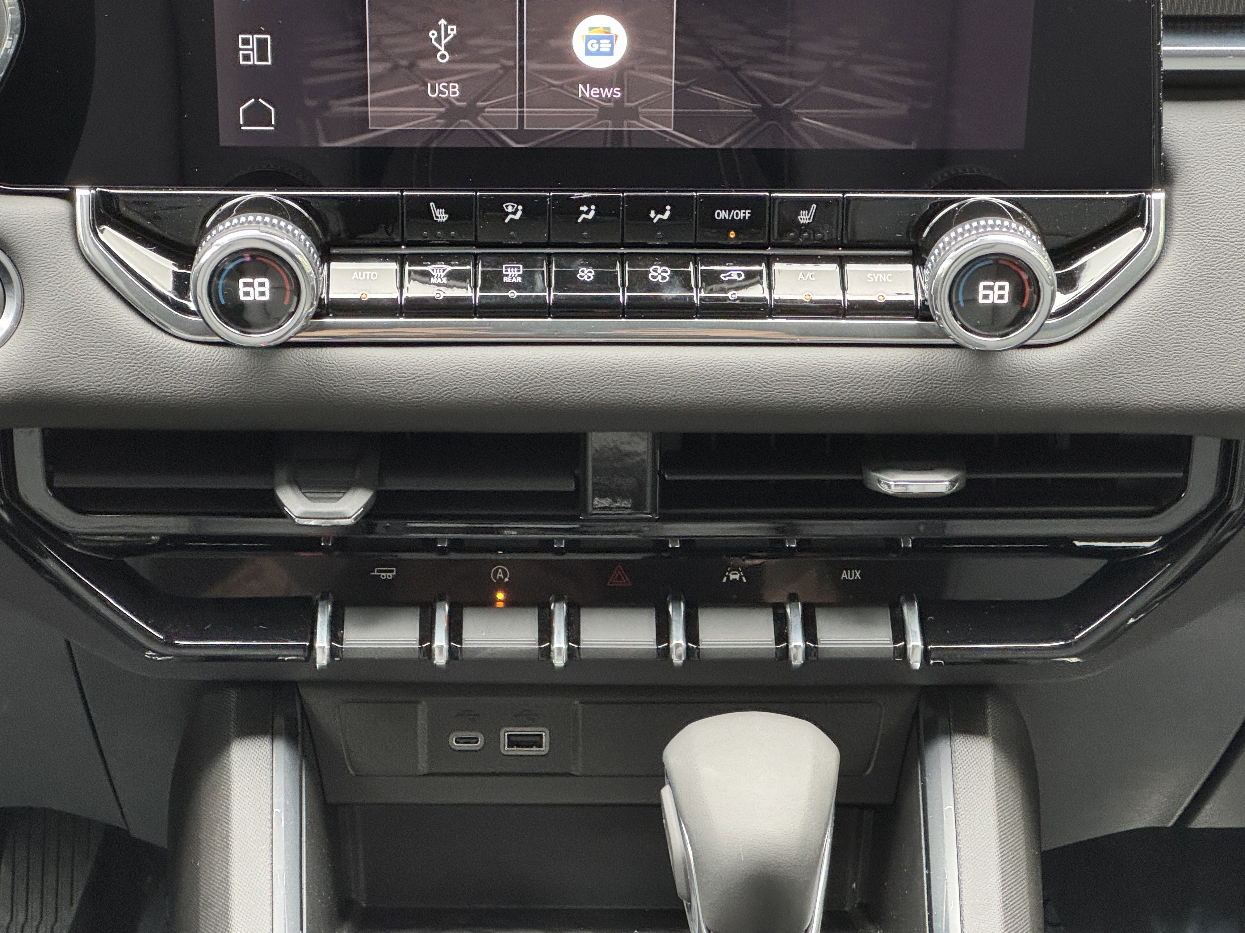 New 2026 GMC Canyon Elevation w/ Convenience Package image 31