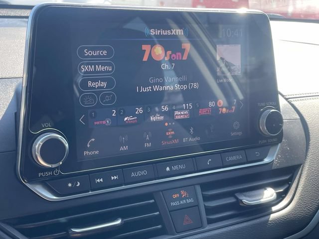 Used 2021 Nissan Altima 2.5 SV w/ SV Premium Package FWD image 18