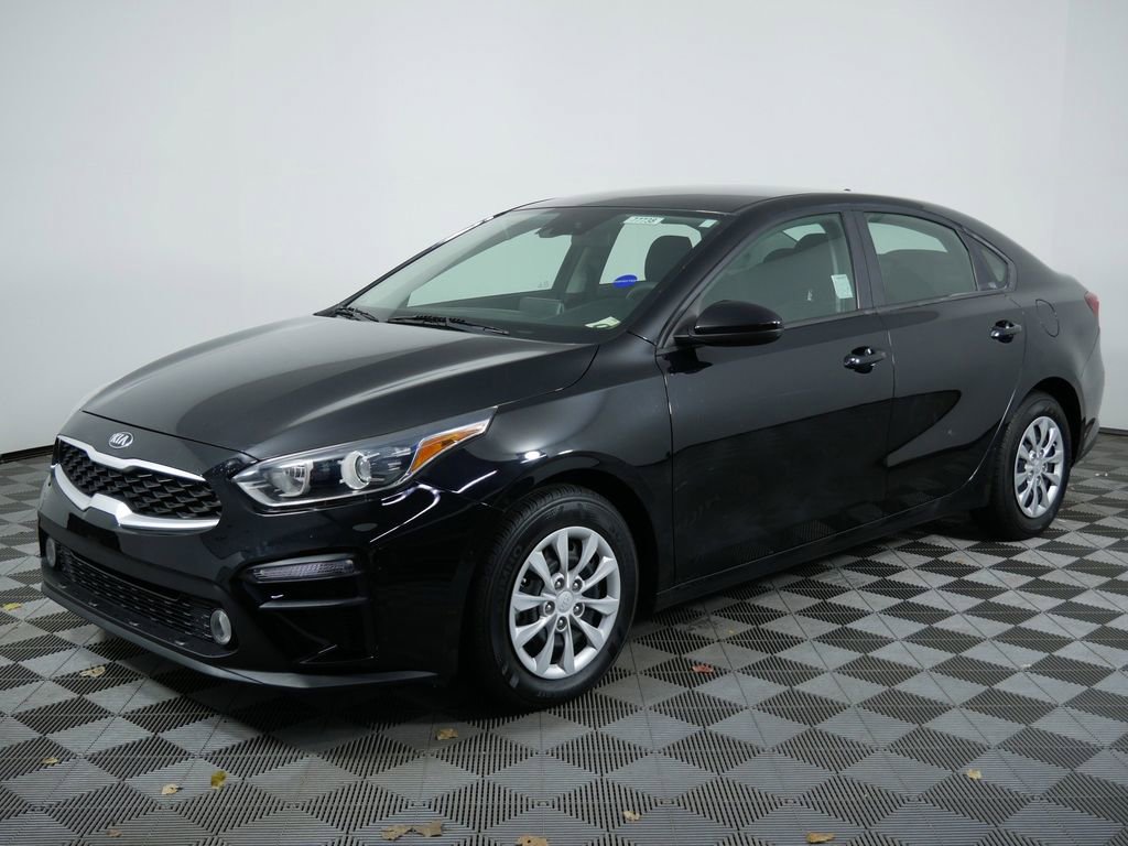 Certified 2021 Kia Forte Sedan image 4