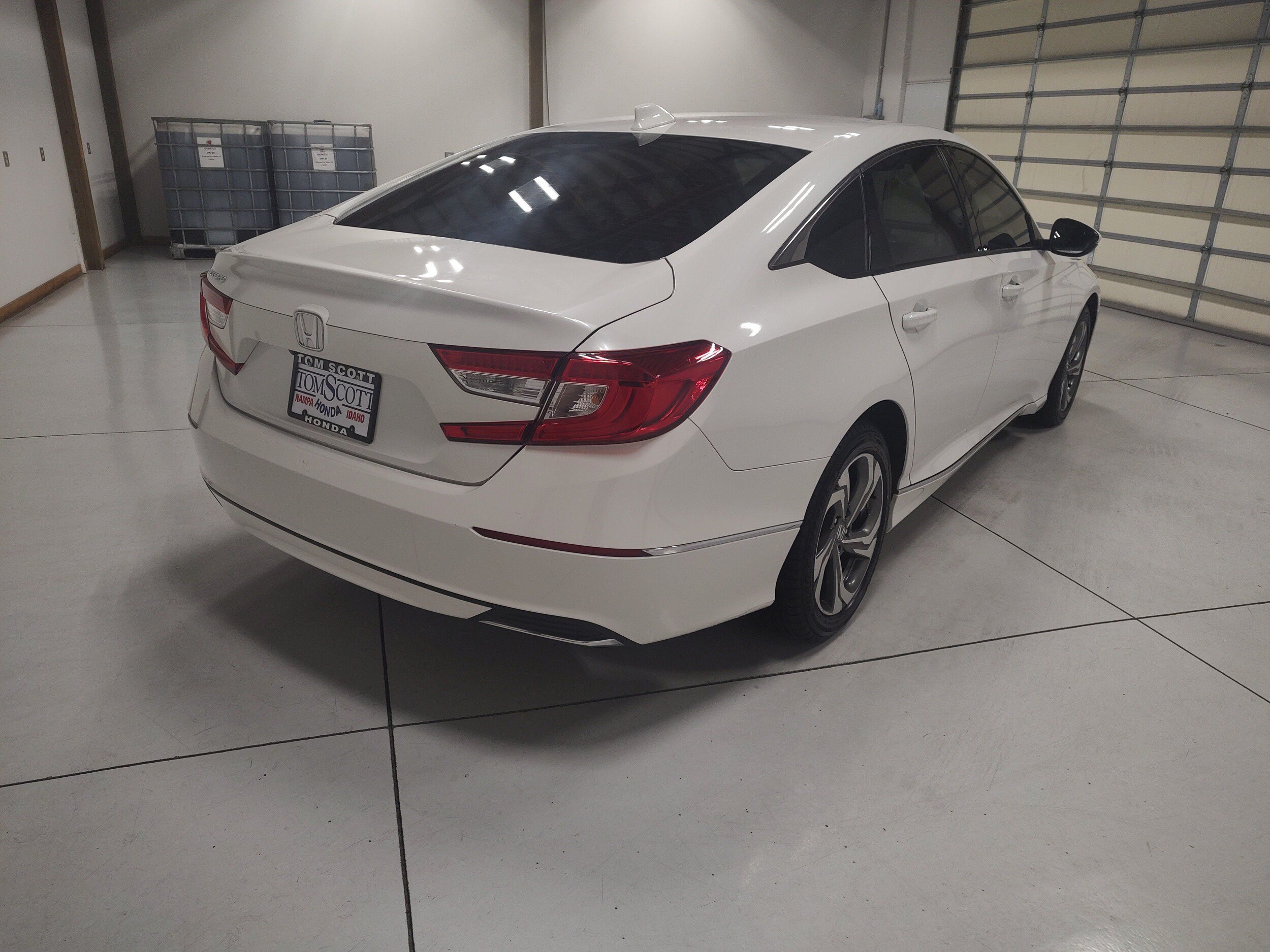 Used 2018 Honda Accord EX-L image 13