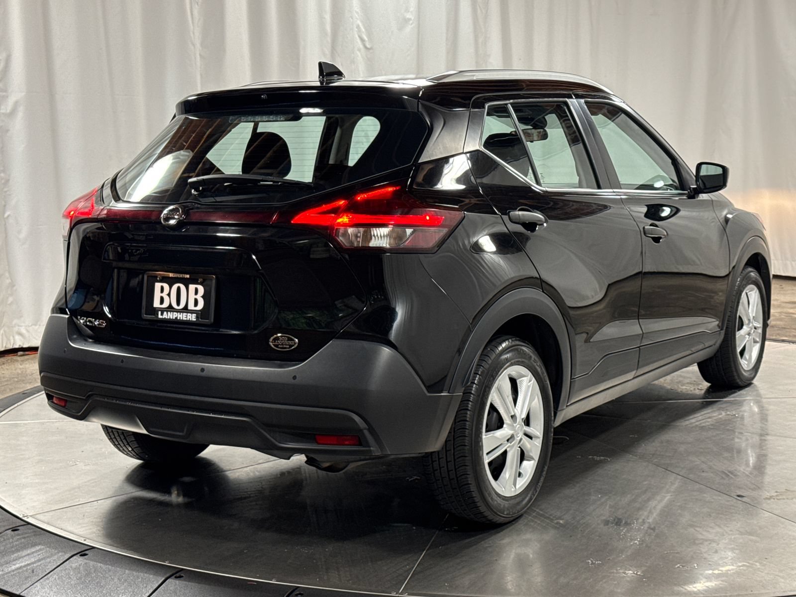 Used 2021 Nissan Kicks S FWD image 10
