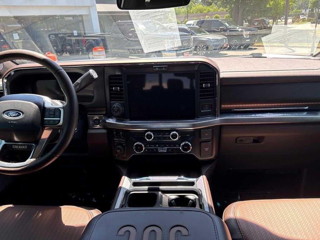 Used 2025 Ford F250 King Ranch AWD/4WD image 11
