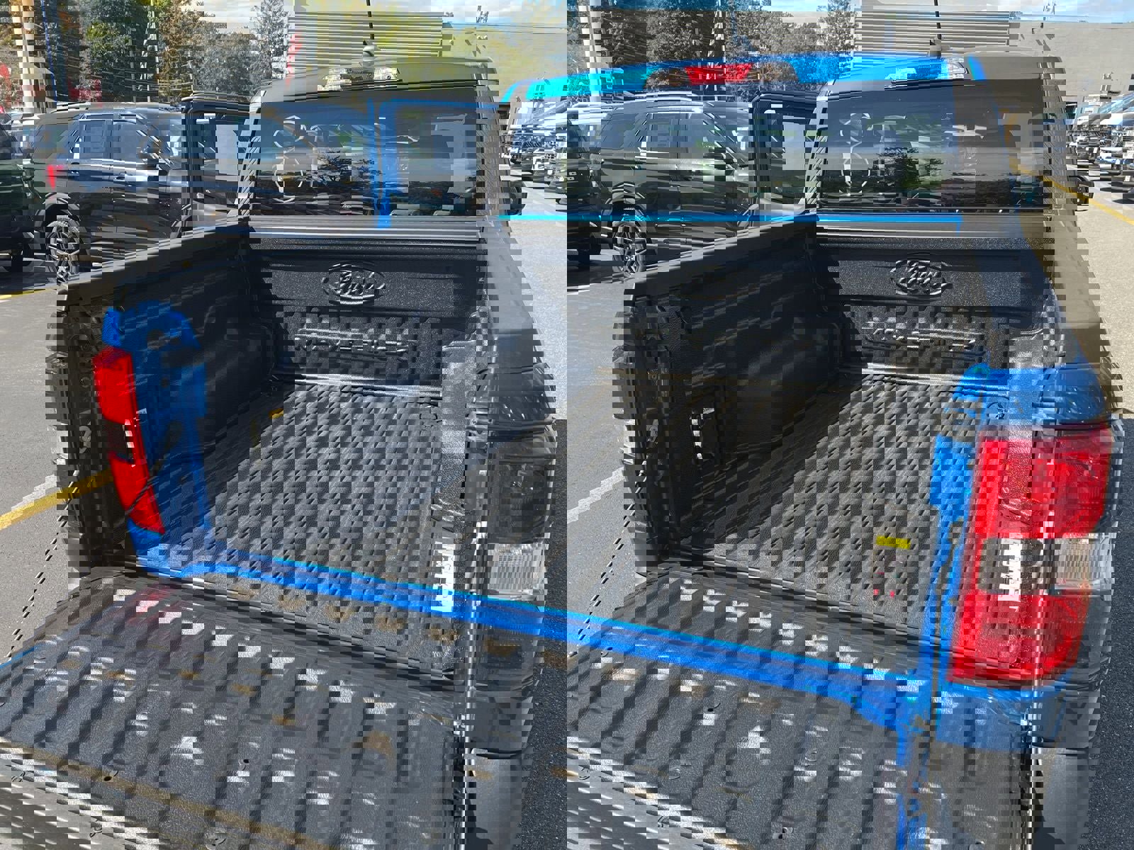 New 2025 Ford Maverick XLT w/ XLT Luxury Package image 8